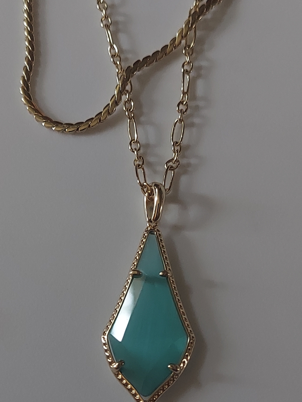 Kendra Scott Gold Pendant Necklace with Teal Gemstone